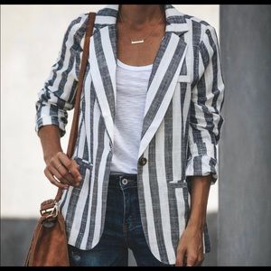 VICI Striped Blazer